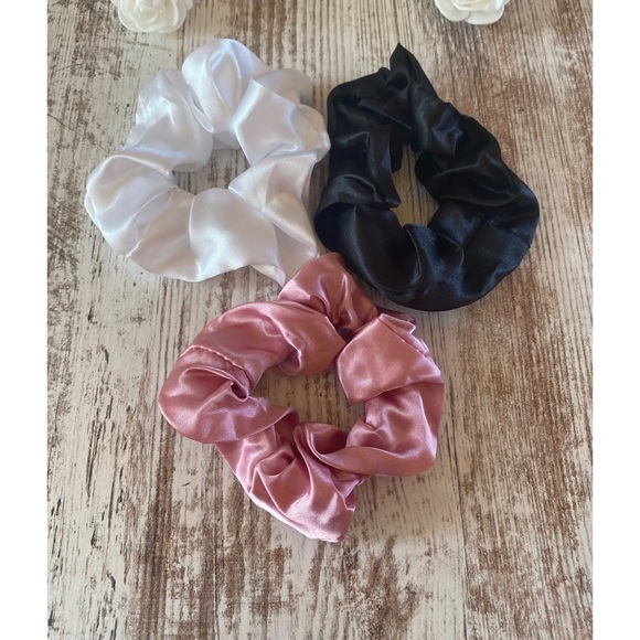 Brand new Ralph Lauren exclusive bundle - Picture 5 of 6